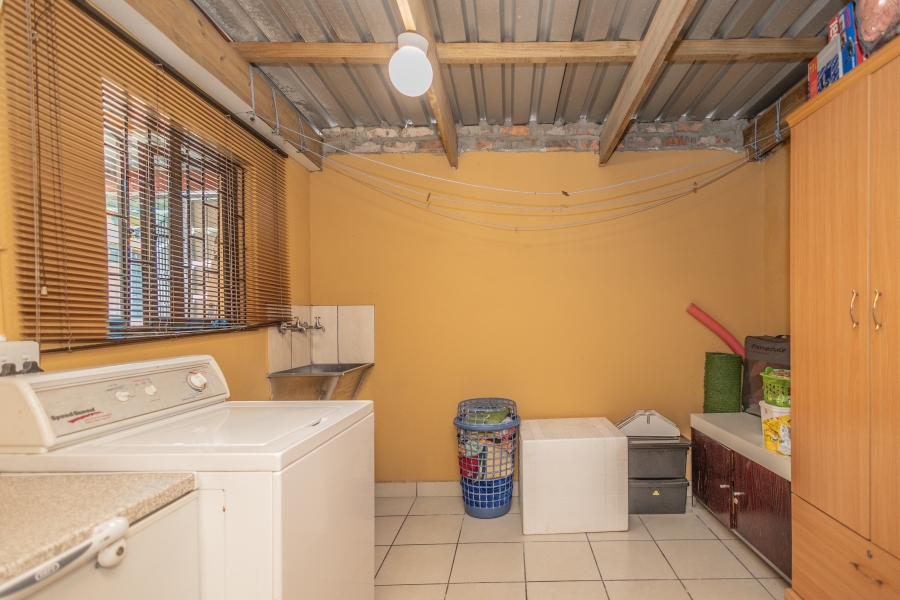 3 Bedroom Property for Sale in Kleinvlei Western Cape